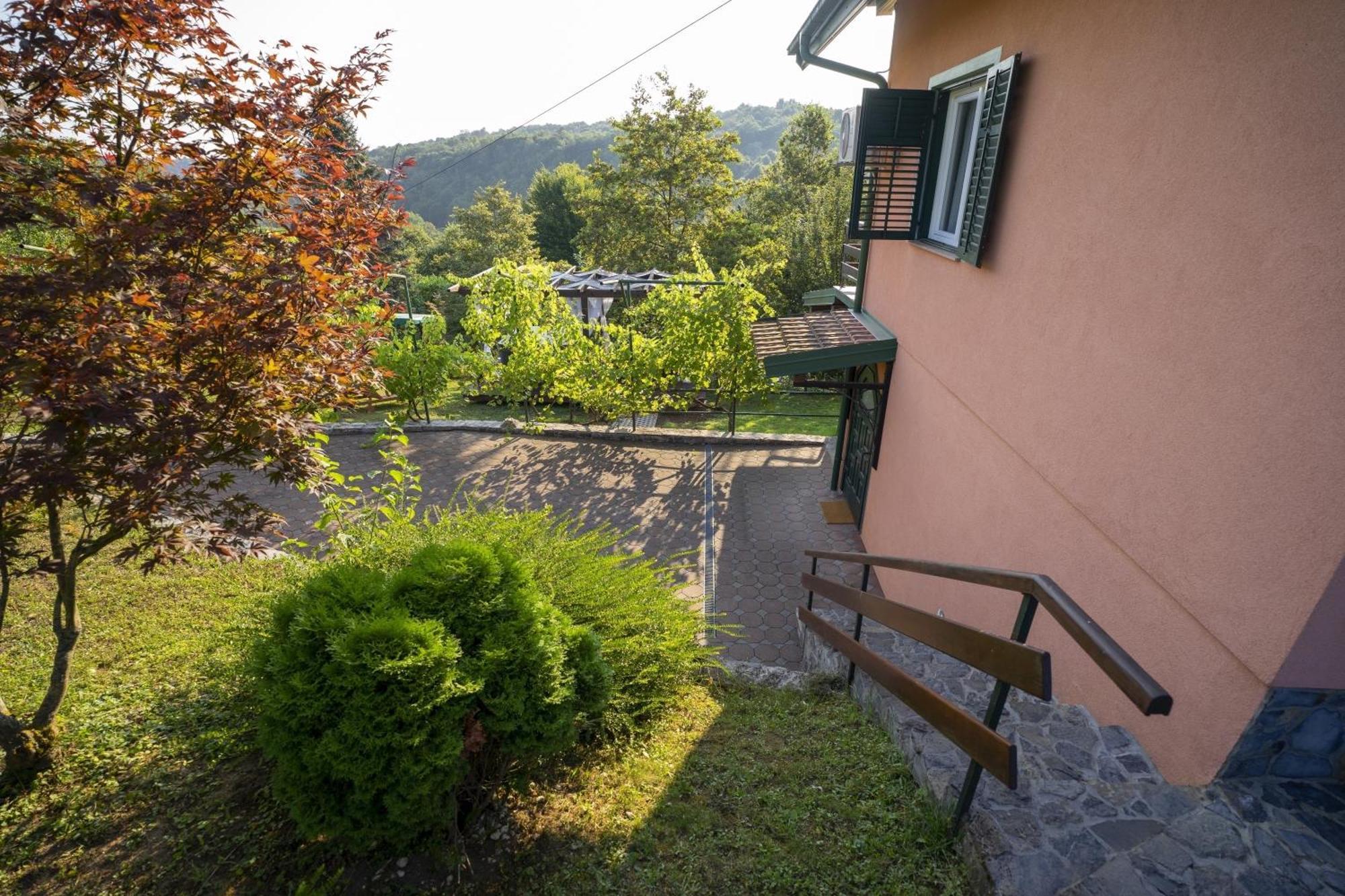 Villa Kuca Za Odmor Casa Huerta Frketic Selo Exterior foto